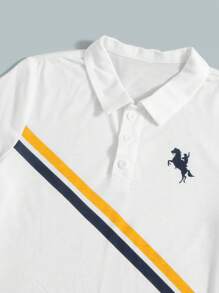 SHEIN Leap Crew 青春期男孩條紋與馬印花上衣和短褲