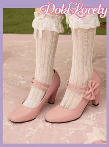 Dola Lovely أحذية نسائية ذات نمط زهري قديم بكعب منخفض سهلة الارتداء، للاستخدام اليومي العادي