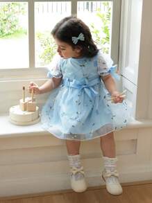 婴幼儿梦幻蓝色刺绣薄纱白色打底泡泡袖公主裙，精致的刺绣细节演绎公主梦，清新的白色打底搭配蓝色薄纱，尽显小公主的高贵典雅气质。 - 藍白色 - 查看 7