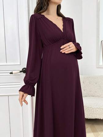 Moonlight & Mama 蕾丝拼接V领抽绳孕妇长袖睡裙，舒适优雅细节，秋冬款