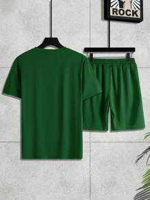 Manfinity Homme Loose Fit Men Solid Colour Drop Shoulder T-Shirt & Shorts Casual Two Pieces Set, Cozy Outfits - Dark Green - View 2