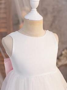 SHEIN Leap Crew Young Girl Solid Color Round Neck Sleeveless Mesh Bow Decor A-Line Dress