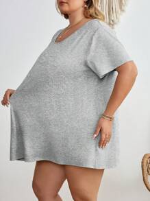 SHEIN CURVE+ Plus Size Women Plain Crew Neck Short Sleeve Casual Loose T-Shirt