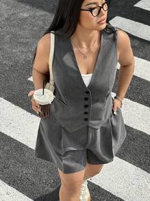SHEIN EZwear 2pcs Plus Size Gray Waistcoat & Shorts Suit Set - Grey - View 1