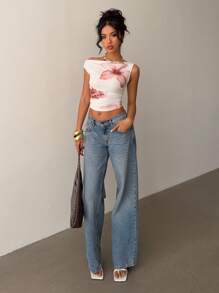 Siren Gaze Top de playa informal de verano de mujer, con estampado floral blanco, plisado y ajustado, top de moda estilo Y2K para festivales, salir, top floral hombros descubiertos ajustado con estampado en malla asimétrico y plisado en el cuello