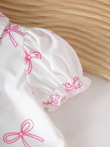 SHEIN 女宝宝韩版可爱蝴蝶印花短袖翻领衬衫和白色编织荷叶边蝴蝶喇叭裤套装，夏季 - 玫紅色 - 查看 4