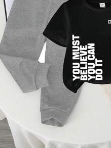 SHEIN 男童休闲简约短袖上衣和裤子两件套 - 彩色 - 查看 5