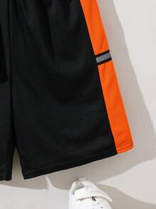 SHEIN طقم ملابس علوية وشورت رياضي مطبوع بألوان متباينة مناسب للفتيان المراهقين بقصة فضفاضة - لون برتقالي - مشاهدة 3