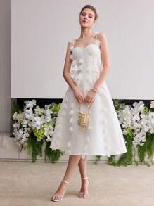 MOTF Soiréza FLOWER APPLIQUES CAMI COCKTAIL DRESS - White - View 2