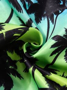 SHEIN 2pcs/Set Kids Tween Boy Casual Sports Solid Color Crew Neck Fitted Rash Guard And Print Beach Shorts Swimsuit Set