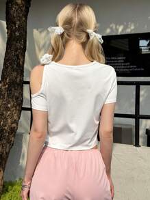 SHEIN Teen Girls' Casual Fitted Hollow Design Floral Decor Round Neck T-Shirt - White - View 3