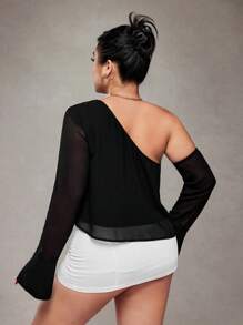 SHEIN ICON Plus Size Asymmetric Shoulder Chiffon Blouse, Sexy Office - Black - View 2