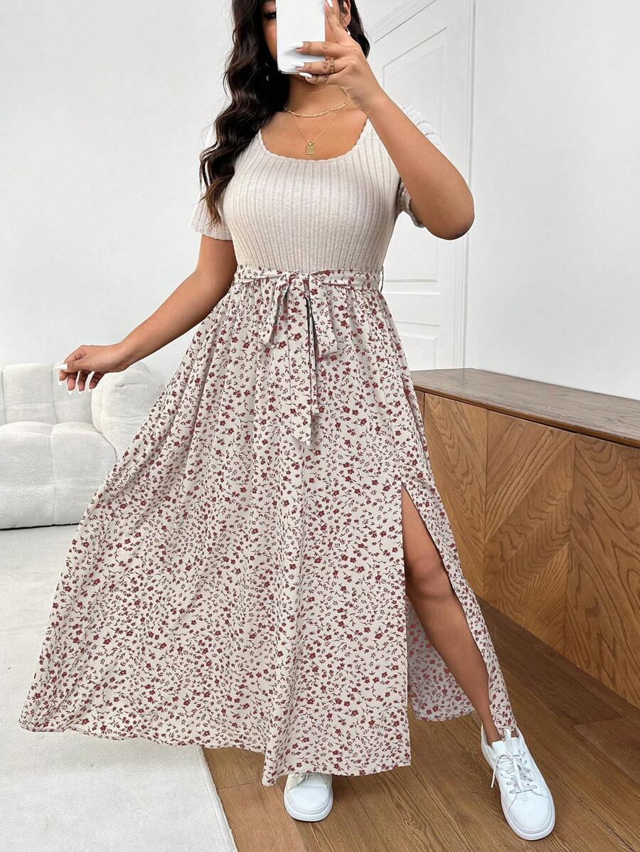 SHEIN Frenchy Plus Size Women's Ditsy Floral Square Neck Short Sleeve Casual Split Hem Dress,Beach Dress Sundress,Holiday Outfits Boho