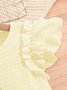 SHEIN Girls Textured Top With Ruffle Sleeve And Pleated A-Line Skirt 2pcs Set - Apricot - View 4