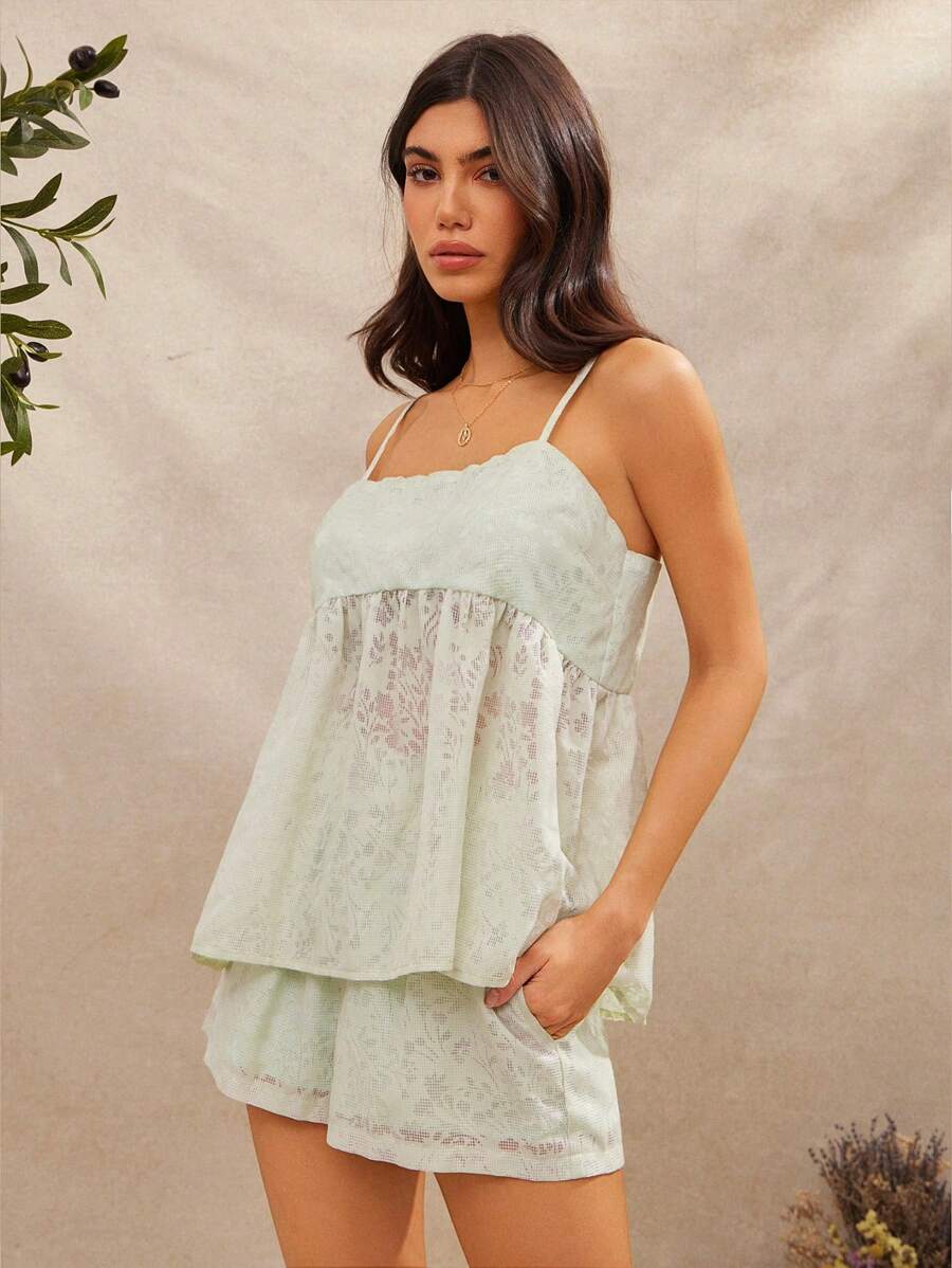 WESTFADE Ensemble assorti de style cowgirl western, Top babydoll à dos coupé, à col carré, avec volants et nœud papillon, en viscose brûlée florale, semi-transparent, et short taille haute décontracté coupe A. Deux pièces pour femme, tenue d'été, de plage, printemps ou vacances