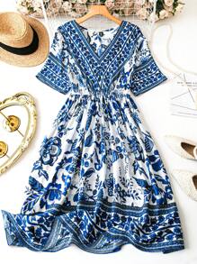 SHEIN LUNE 大码休闲花卉印花连衣裙、节日装 - 藍白色 - 查看 1