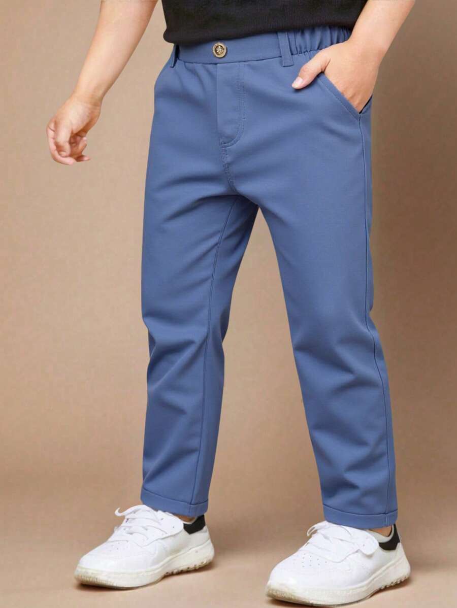 Souflis Souflis 年轻男孩休闲纯色裤，带有一个纽扣装饰和斜口袋，简洁方便的松紧腰部设计适合日常穿着、旅行、派对、度假、时尚搭配 - 藍色 - 查看 1