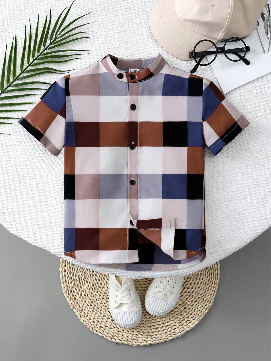 SHEIN 男孩立領格紋短袖襯衫,學校制服風格 - 彩色 - 查看 1