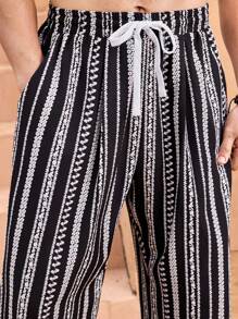 Manfinity VCAY Men's Casual Loose Waist Drawstring Straight Leg Trousers, Woven Fabric, Daily Wear