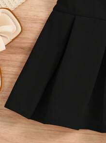 SHEIN Girls Textured Top With Ruffle Sleeve And Pleated A-Line Skirt 2pcs Set - Apricot - View 3