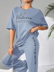 Mulvari 女式夏季标语印花落肩 T 恤和休闲裤 2 件套，休闲装运动服 2 件套休闲套装，适合散步/运动/返校和日常休闲装 2 件套 - 藍色 - 查看 3