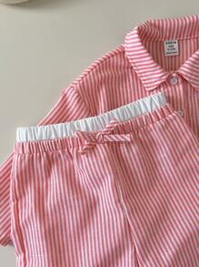 SHEIN 3 pièces/set Chemise rayée mignonne pour bébé fille, pantalon à taille élastique et camisole, printemps/été - Rouge et Blanc - Voir 3