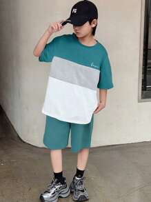 SHEIN Tween Boys' Casual Comfortable Color Block Round Neck Short Sleeve T-Shirt With Letter Print Shorts 2pcs/Set