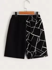 SHEIN Tween Boy Single Print Geometric Pattern Drawstring Waist Shorts