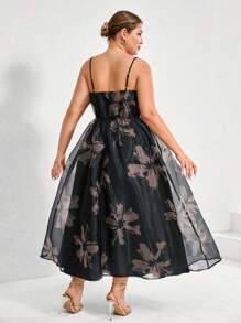 Aveloria Rosie Vestido de línea A para mujer, con base negra elegante estilo francés, estampado floral beige en tela de organza, costuras con copas de sujetador y cintura ceñida