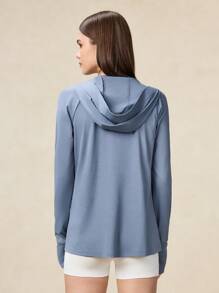 OutZeal 女士全天防晒凉爽触感面料连帽夹克，带拉链口袋