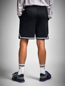 Nick 90s X SHEIN Heren Casual Losse Gebreide Cartoon Figuur Grafische Zwarte Shorts, Voor Basketbal