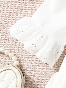 SHEIN 2pcs/Set Tween Girls Ruffle Trim Off-Shoulder Top & Pearls Embellished Denim Pants, Cute Outfit For Summer Casual Wear Summer Holiday - White - View 7