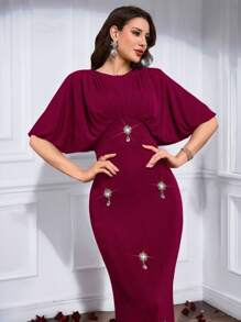 Modelyn Dames Strass Decor Ronde Hals Vleermuismouwen Getailleerde Jurk, Elegant