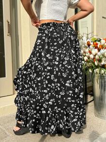SHEIN EZwear Plus Size Women Ditsy Floral Ruffle Hem Skirt - Black - View 2