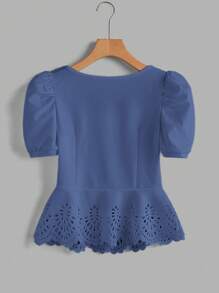 SHEIN Clasi Camisa casual de manga corta de unicolor con cuello con botones, manga abullonada y bordado, estilo minimalista adecuado para el verano - Neblina azul - Ver 2