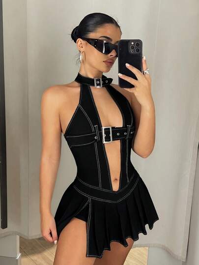 SHEIN ICON 镂空迷你露背百褶连衣裙，配有腰带扣细节