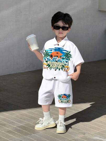 SHEIN Leap Crew 2 件儿童年轻男孩休闲学院风舒适、时尚、简约、实用、百搭、柔软舒适、度假风格图案透气舒适、白色短袖衬衫和短裤适合日常使用、度假、海边、学校、旅行、运动、春夏季节