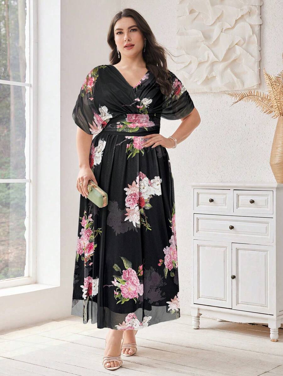Modelyn Plus Size Women's Floral Printed V-Neck Dress Long Evening Dresses - Black - View 1