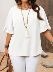 Rusticease 大码卡其色叶边下摆短袖衬衫，简约时尚休闲日常度假穿搭，适合春夏女装、西式女装、夏季沙滩装。 - 白色 - 查看 4