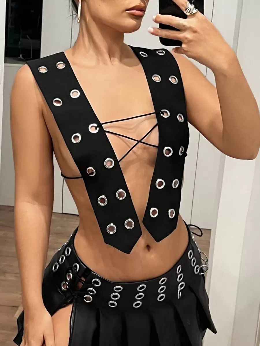 SHEIN ICON Summer For Women Club Women Sexy Concert Women Women's Double Row Metal Eyelets Decorated Tank Top