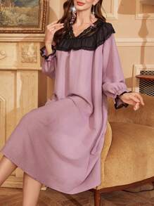 PalaceNights 法式优雅蕾丝拼接宽松长裙，撞色荷叶边下摆，女式睡袍 - 淺灰紫 - 查看 4