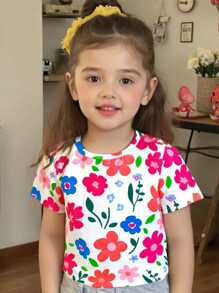 SHEIN Girls' Fitted Crew Neck Sweater With Heart Pattern - White - View 1