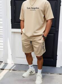 Manfinity Hypemode 2pcs Standard Men Khaki Color T-Shirt And Shorts Set, Minimalist Letter Design And Drawstring - Khaki - View 1