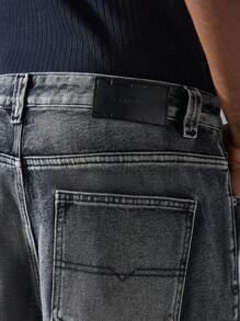 NEON BLANC Men's Street Fashion Embroidered Black Denim Shorts - Black - View 5