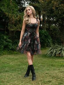 SHEIN MOD Vestido corsé vintage de 2 en 1 con estampado floral en todo el vestido y múltiples faldas desmontables en estilo de corte - Vestido de cumpleaños, vestido de desfile, vestido de capas, vestido para cita, fiesta, vacaciones, té, cumpleaños, atuendo de verano para mujer, Pascua, atuendo de rave, festival, atuendo de concierto para mujer, atuendo de brunch para mujer, vestido de graduación