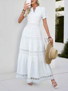 Breezaya Robe femme couleur unie avec empiècement en dentelle, col V et manches courtes