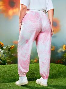SHEIN X Care Bears Plus Size Spring/Summer Casual Fairycore Y2K Sweet Coquette Kawaii Funny Anime Street Retro Pink Funshine Bear, Tenderheart Bear, Cheer Bear, Good Luck Bear, Dreamy Heart Cloud Cartoon Printed Tie Dye Pants, For Rave, Festival Vacation - Pink - View 2