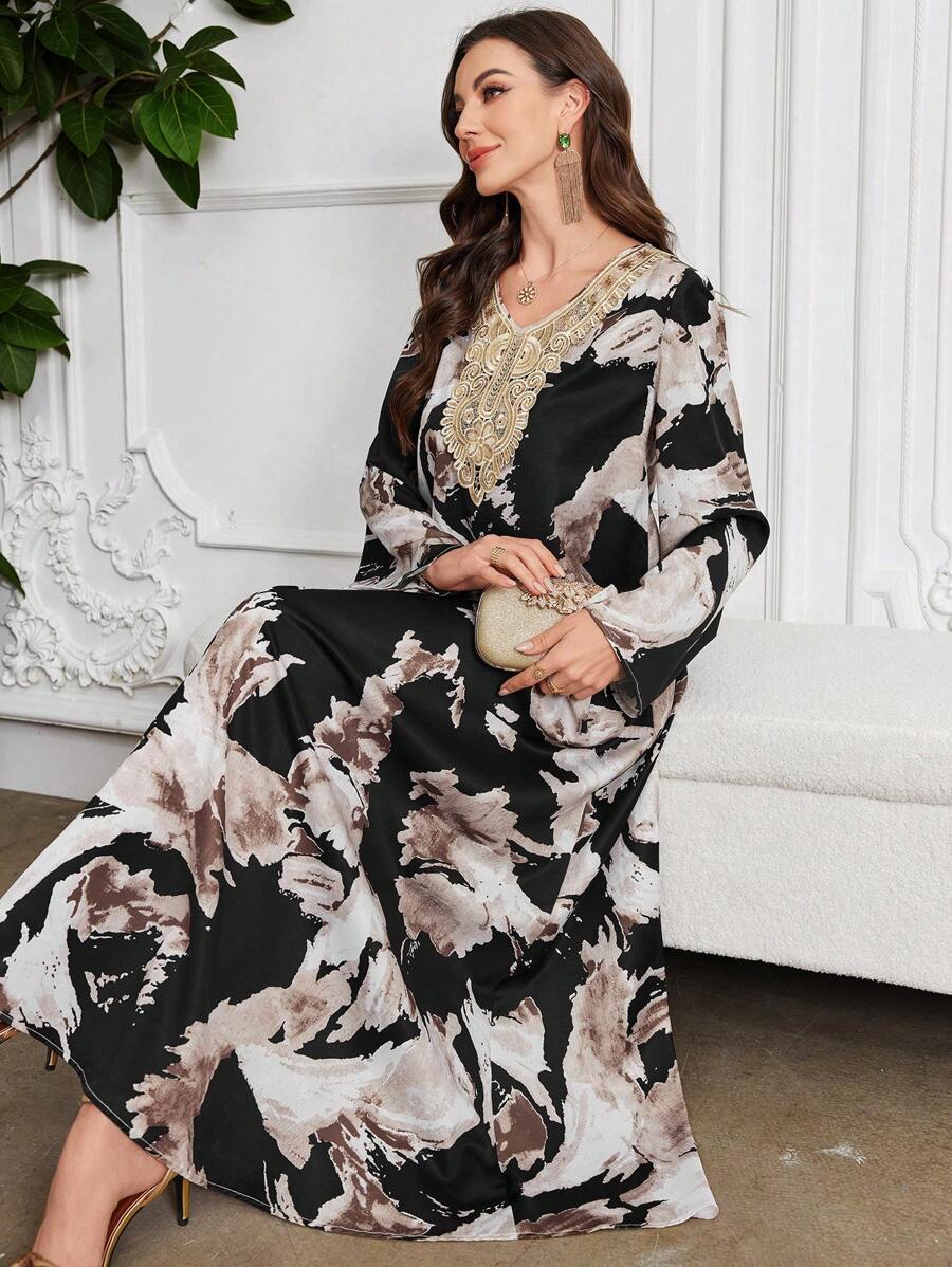 Al Najma 女式编织数码印花阿拉伯风格连衣裙 - 彩色 - 查看 1