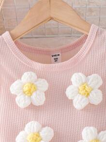 SHEIN Bộ 2 món áo len móc và quần đùi cho bé gái, viền ren hoa, màu be, trang phục đi nghỉ mùa hè thoáng khí, dễ thương và sống động - Màu be - Xem 6