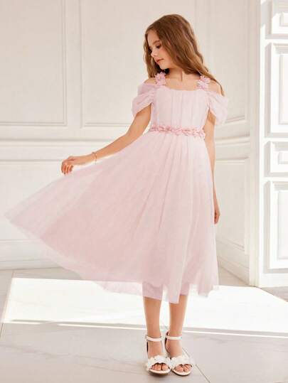 SHEIN Tween Girl Floral Strap Sleeveless Floral Patchwork Dress, Elegant Waist-Defined Multi-Layer Mesh A-Line Party Gown, & Graceful Bridesmaid Flower Girl Dress For Valentine, Wedding